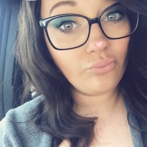 Meet your Posher, Deandrea